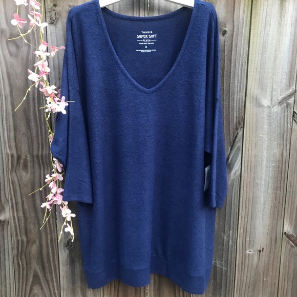 torrid Sweaters - Womens Torrid Navy Hacci Sweater Blouse Size 3X